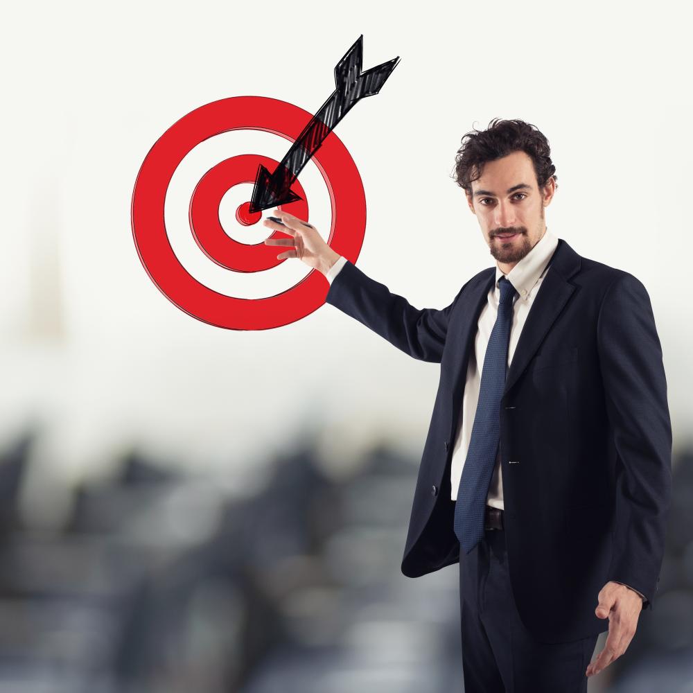 Personalized B2B Engagement and Lead Nurturing Personalized B2B Engagement and Lead Nurturing