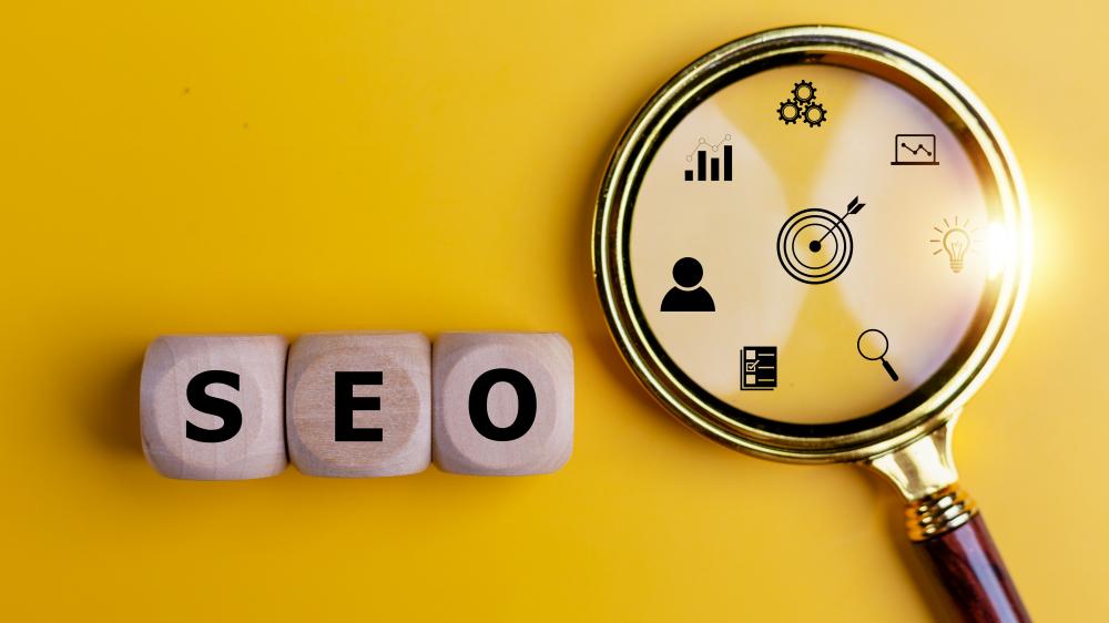 Strategic SEO optimization with wooden cubes